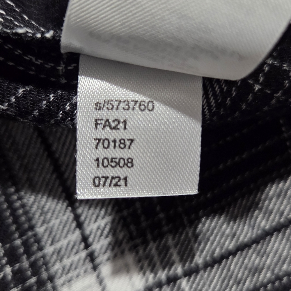 Loft Blouse Womens XS Long Sleeve Plaid Black White Henley Viscose Blend EUC - Picture 9 of 9